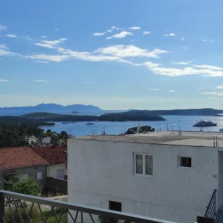Apartmán Lantana Hvar