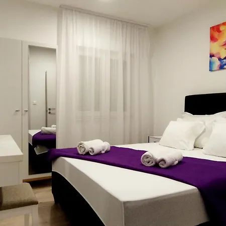 Lantana Hvar * Hvar Town