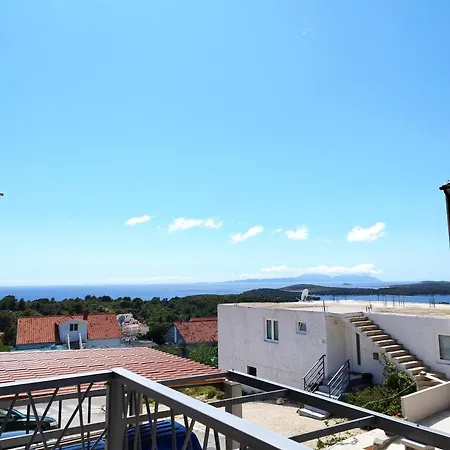 Lantana Hvar Апартаменти *
