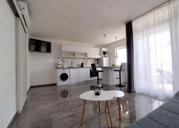 Lantana Hvar * Hvar Town