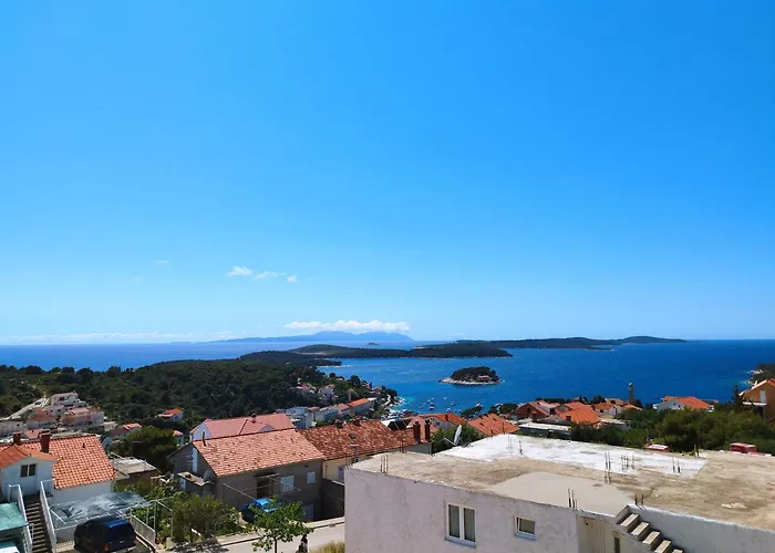 Apartment Lantana Hvar