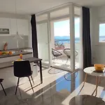 Lantana Hvar *